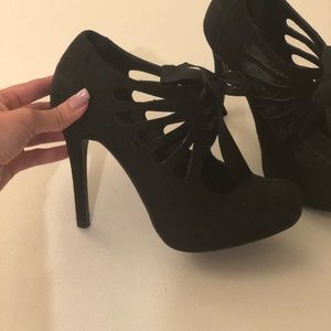 Winter high heel booties in black